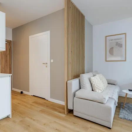 Apartament Very Berry - Naramowicka 106a - Z Garazem I Balkonem- Self Check In 24h Poznań