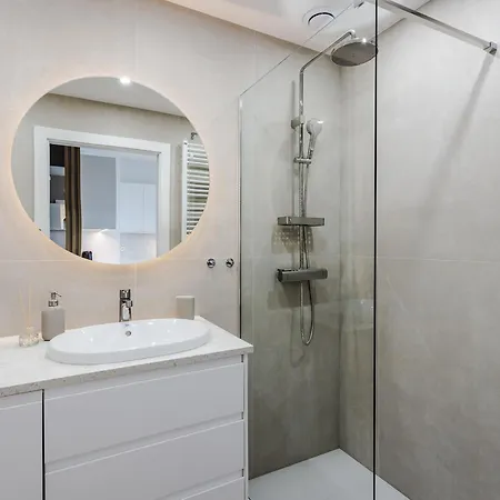 Very Berry - Naramowicka 106a - Z Garazem I Balkonem- Self Check In 24h פוזנן