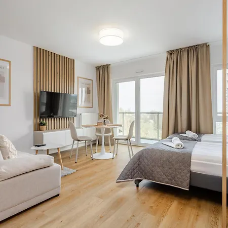 Very Berry - Naramowicka 106a - Z Garazem I Balkonem- Self Check In 24h פוזנן