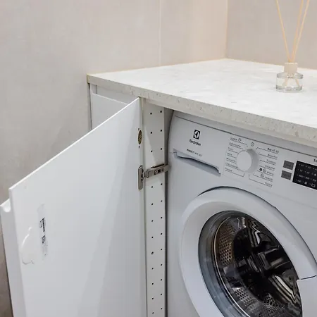 Very Berry - Naramowicka 106a - Z Garazem I Balkonem- Self Check In 24h *