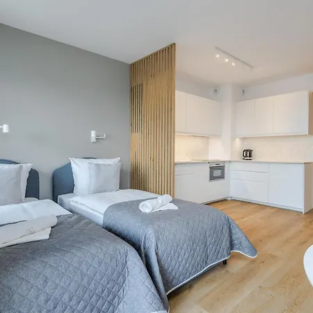 Very Berry - Naramowicka 106a - Z Garazem I Balkonem- Self Check In 24h Apartment Poznan