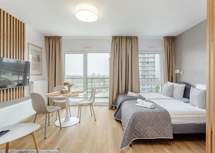 Very Berry - Naramowicka 106a - Z Garazem I Balkonem- Self Check In 24h Apartment *