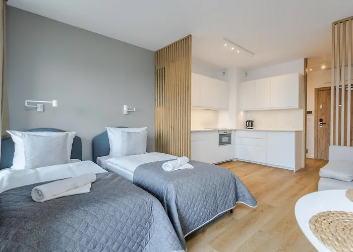 Very Berry - Naramowicka 106a - Z Garazem I Balkonem- Self Check In 24h Apartment Poznan